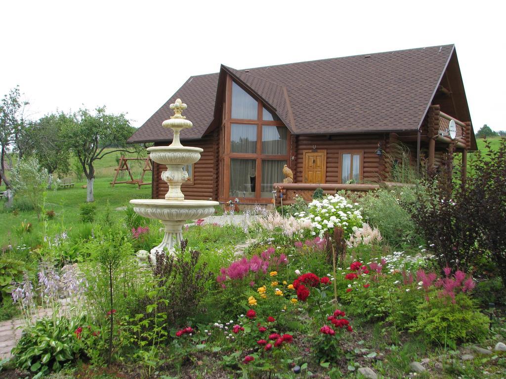 Pumpuri Villa Svente Exterior photo