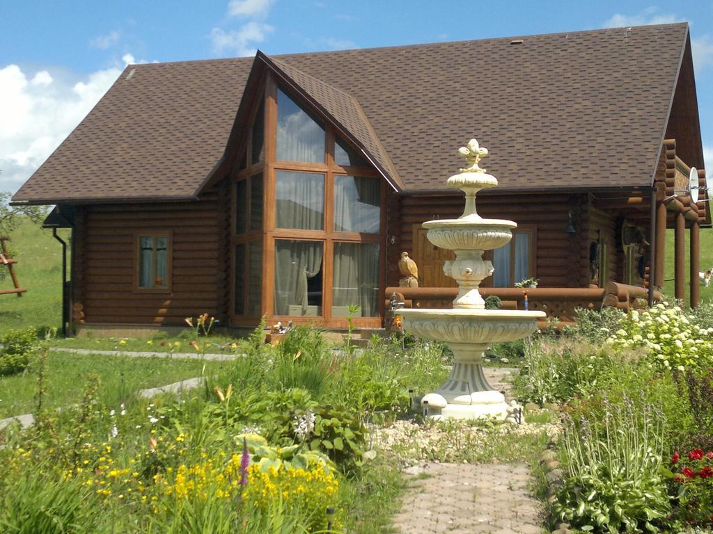 Pumpuri Villa Svente Exterior photo